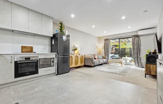 7/30 West Coast Road, Glen Eden
