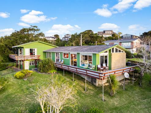 14 Vipond Road, Stanmore Bay