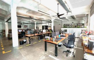 SURREY CRESCENT CHARACTER
