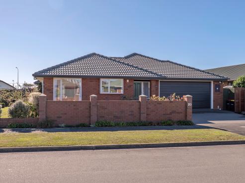 20 Surfers Place, North New Brighton