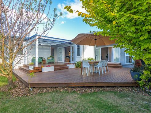 1 Sinclair Avenue, Highbury
