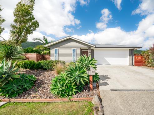 10 Mahia Lane, Waikanae