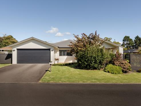3 Hanwood Way, Pyes Pa