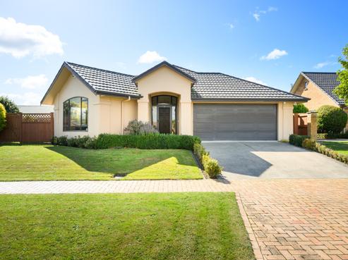48 Clearview Drive, Milson