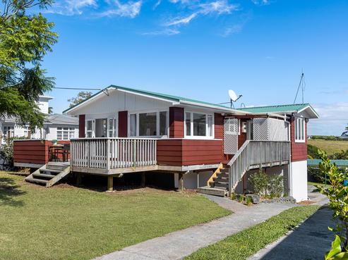 42 Foster Crescent, Snells Beach