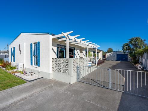 27 Holyrood Street, Taradale