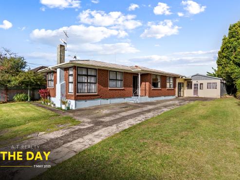 11 Hamill Road, Otara
