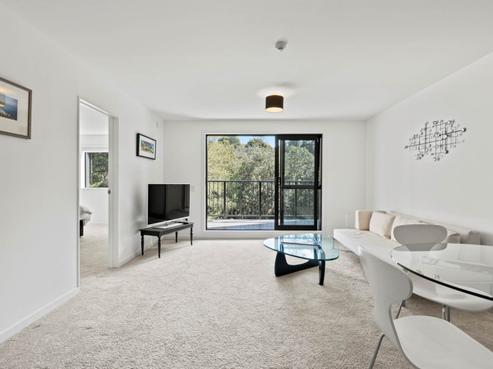 5/241 Hinemoa Street, Birkenhead