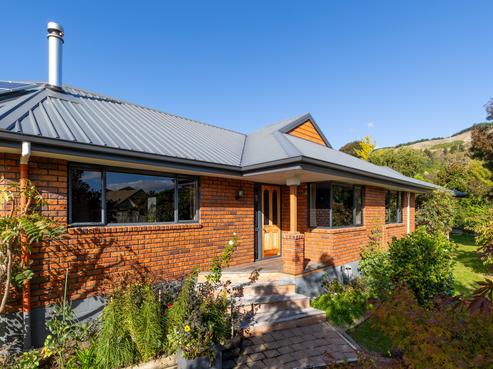 11 Idesia Grove, Richmond