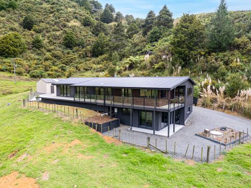 762 Russell Road, Whakapara