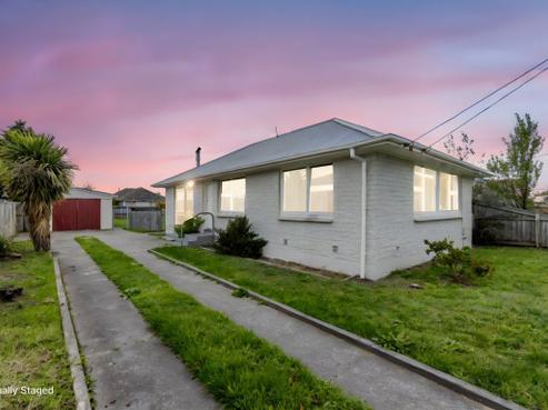 34 Vardon Crescent, Shirley