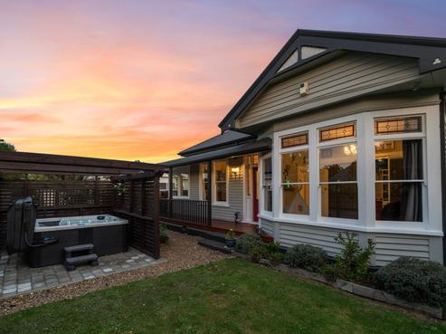 12 Medway Street, Richmond