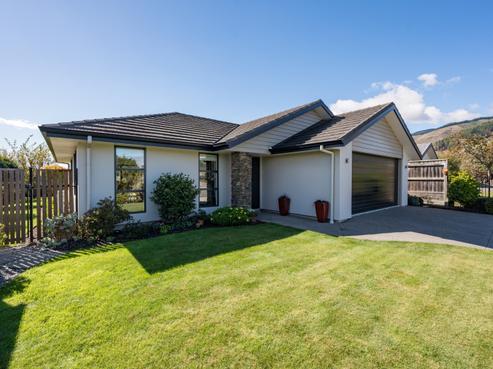 9 Langdale Drive, Richmond
