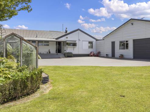 15 Fairbank Avenue, Stratford