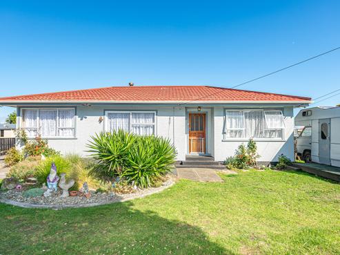51 Thatcher Street, Castlecliff