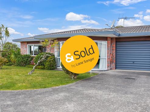 98B Lakeside Drive, Orewa
