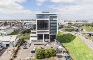 Spacious & Versatile Opportunity