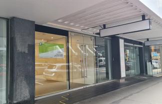 Sweet on Featherston+big refurb above