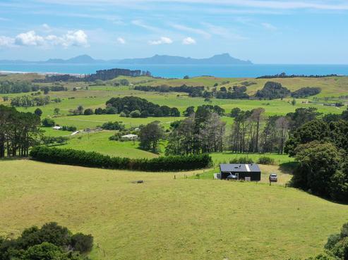 33 Millennium Way, Waipu