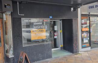 TO LEASE -119 GLADSTONE ROAD