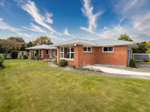 16 Middle Road, Allenton