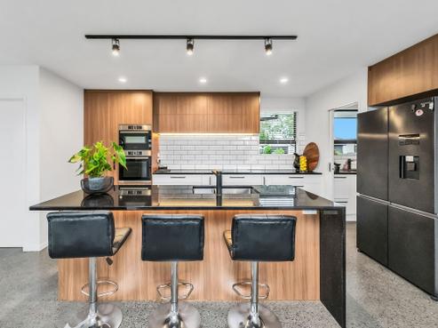 10 Verdeco Boulevard, Lincoln