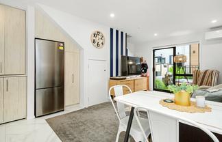 7/10 Rainey Grove, Taita