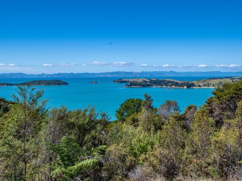 143 Cowes Bay Road, Waiheke Island