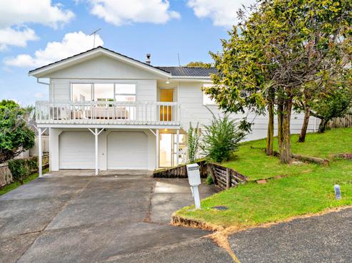 1/18 Theban Place, Totara Vale