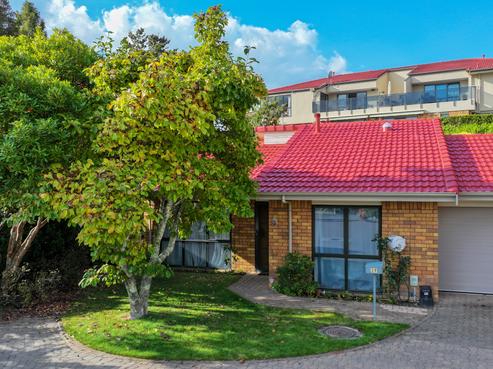 39 Selby Mews, Flagstaff