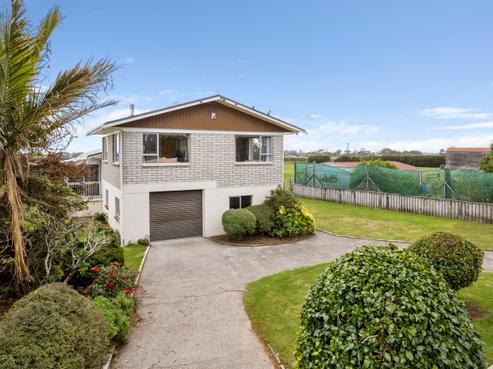 155 Cross Road, Lepperton
