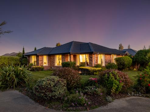 1 Baltic Place, Northwood