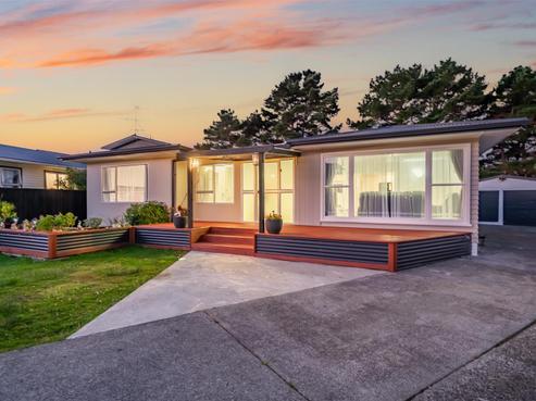 14 Wetherby Grove, Wainuiomata