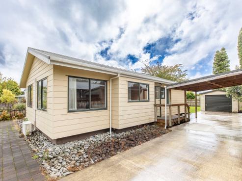 14 Poihaere Street, Turangi