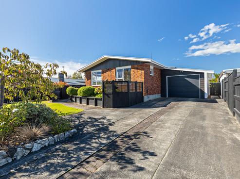 16 Lockhart Avenue, Milson