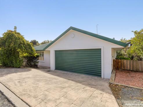 6 Greenwood Place, Richmond