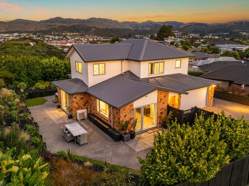 17 Sumner Terrace, Aotea