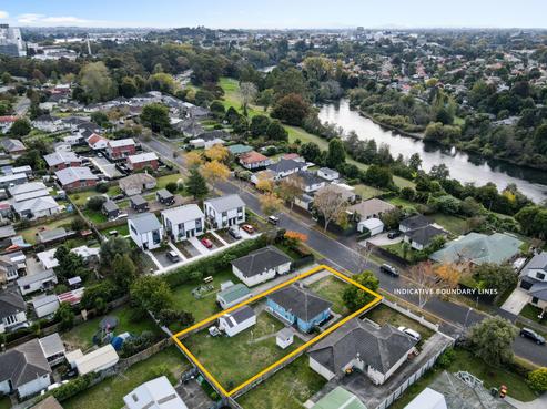 40 Montgomery Crescent, Bader