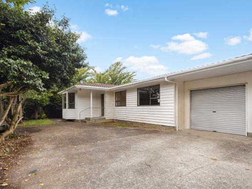 2/14 Nathan Street, Tawa