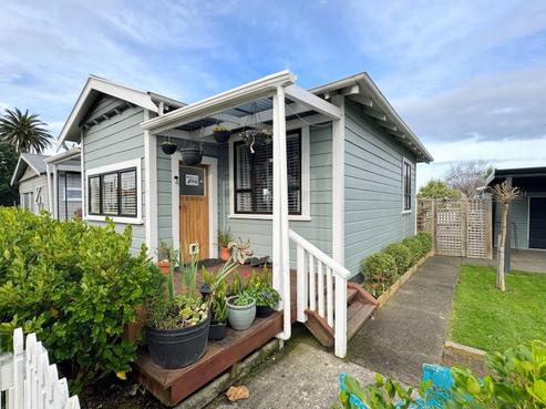 13 Waverley Street, Waipawa