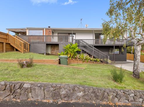 143 Bellevue Road, Brookfield
