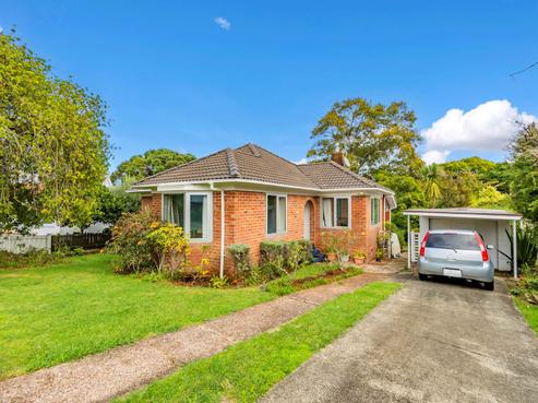 7 Tansley Avenue, Epsom