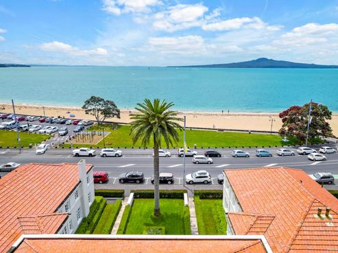 3/105 Tamaki Drive, Mission Bay