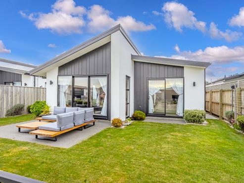 15 Burrow Street, Rolleston
