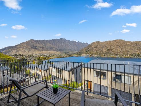 14/64 Marina Drive, Frankton