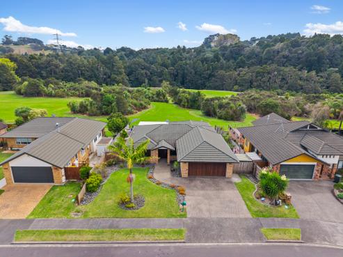 26 Norman Close, The Gardens