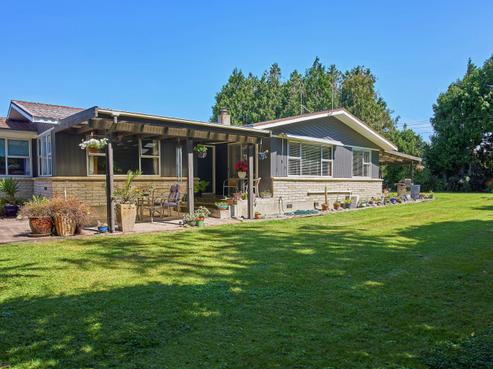 235 Saint Georges Road, Karamu