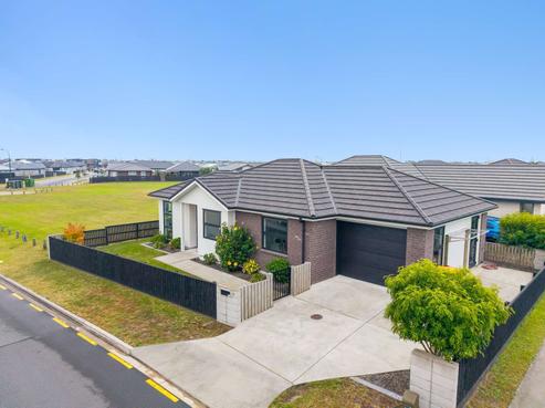 77 Union Drive, Papamoa