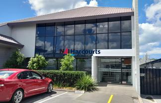Premium Office Wairau Road