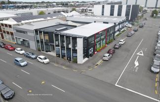 Well designed modern office space, Montreal Street